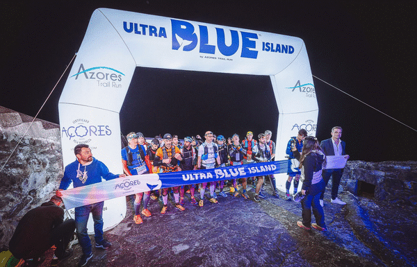 Ultra Blue Island by Azores Trail Run | Polaco Tomasz Sadowski triunfa na prova dos 118km