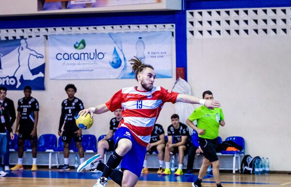 Andebol – 1.ª Divisão | Sporting da Horta não garante a manutenção na 1.ª