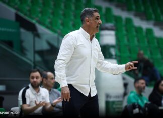 Basquetebol Feminino | Conjunto orientado por João Vieira conquista CN1