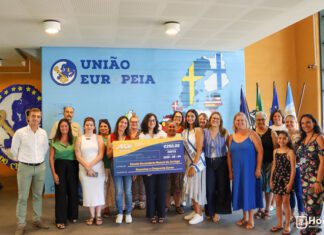 Rainha da Semana do Mar entrega prémio solidário à Escola Secundária Manuel de Arriaga