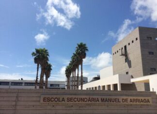 3.º ciclo e Ensino Secundário | Regresso devolve energia aos corredores