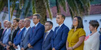 Desenvolvimento das nossas ilhas