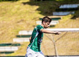 Campeonato da Associação de Futebol da Horta | Fayal empata em casa do Vitória
