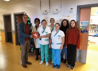 Núcleo Regional dos Açores da Liga Portuguesa Contra o Cancro | Projeto “Abraço D’Arte” oferece tablet à pediatria do Hospital da Horta