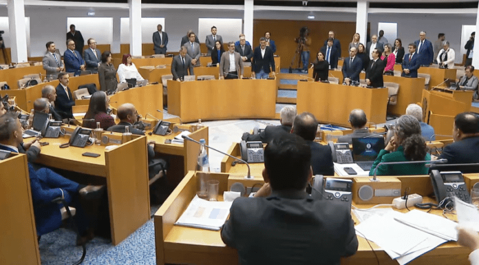 Sessão plenária de Novembro | Plano e Orçamento para 2026 aprovados com abstenções de PS e Chega