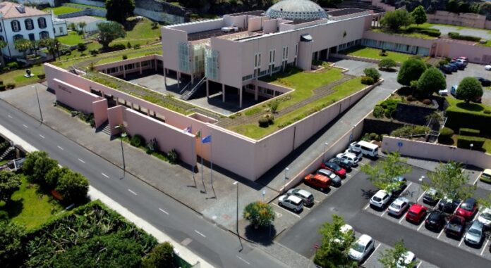 ALRAA_Horta_Faial-810x443