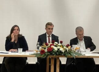 Dedicado aos 50 anos do 25 de abril | Núcleo Cultural da Horta lançou Boletim de 2025