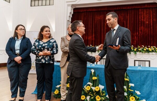 Lar das Criancinhas da Horta/O Castelinho | Instituição reafirma compromisso com a qualidade no 75.º aniversário