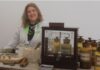 Profissões: Linda Melo é farmacêutica há 30 anos O futuro da profissão deve continuar a passar pelo contacto humano
