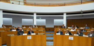 ALRAA recebe delegação da Comissão das Pescas do Parlamento Europeu para debate sobre os desafios do setor nos Açores