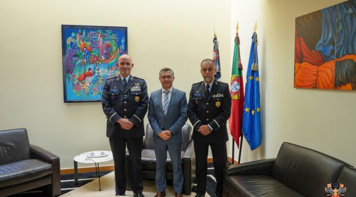 “A preocupação crescente com fenómenos como o tráfico de droga ou a cibercriminalidade exigem investimento e capacidade de antecipação”, defende o Presidente do Parlamento açoriano