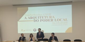 Presidente do Parlamento açoriano defende reforço da cooperação entre o poder local e regional