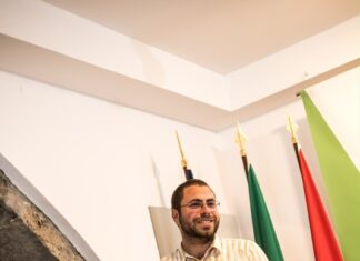Russell Sousa reeleito Presidente da JS Açores