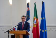 50 anos da instalação do Parlamento | Luís Garcia desafia deputados a honrar o legado dos fundadores