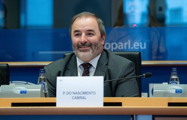 Paulo do Nascimento Cabral organiza conferência para debater o presente e o futuro da União Europeia