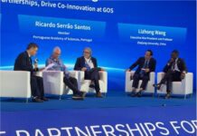 Ricardo Serrão Santos, investigador do OKEANOS, após a participação no Global Ocean Summit 2026 | “Nos Açores, a ciência deve ajudar a separar a economia azul sustentável de uma economia apenas pintada de azul”