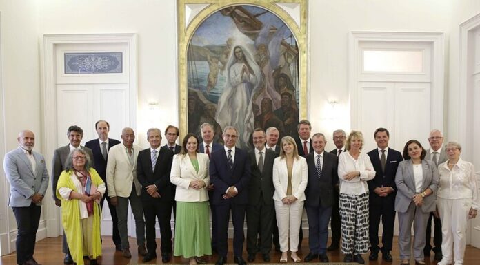 José Manuel Bolieiro anuncia estudo para avaliar impacto das migrações no desenvolvimento dos Açores