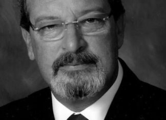 José Manuel Bolieiro manifesta profundo pesar pelo falecimento de Fernando Manuel Machado Menezes