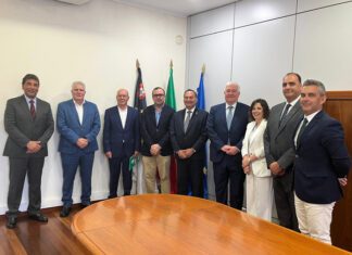 Governo dos Açores e instituições financeiras reduzem para metade os juros na compra de terras agrícolas