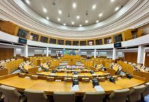 Sessão Plenária de Setembro | Plenário parlamentar marcado pelos debates de urgência sobre educação e agricultura