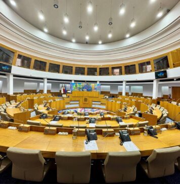 Sessão Plenária de Setembro | Plenário parlamentar marcado pelos debates de urgência sobre educação e agricultura