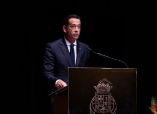 Associação de Futebol da Horta – Pedro Proença galardoado na VIII Gala com vitória